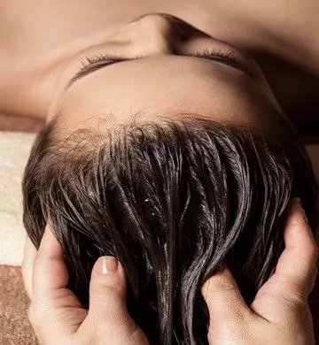 Soins bien-être — massage crânien